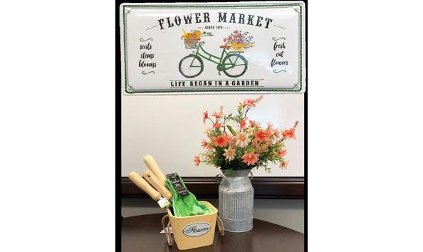 Big image garden sign and items