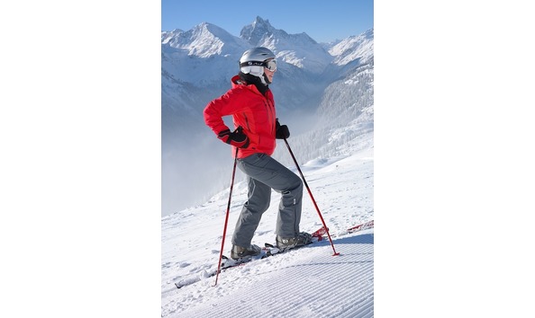 Big image skiing