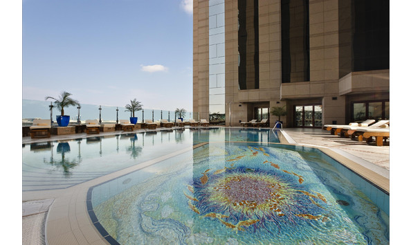 Big image around the world 3