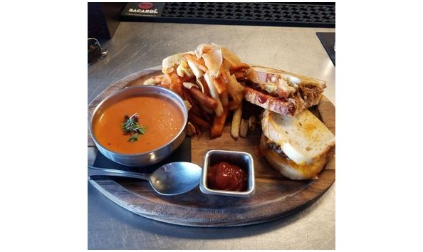 Big image pub 10 348s