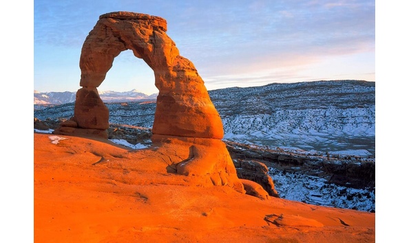 Big image arches national park at sunset