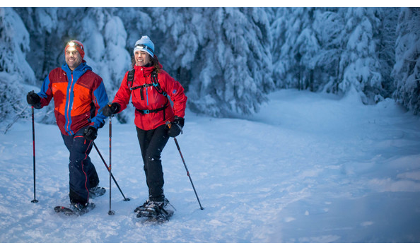 Big image big image activity snowshoeing raquette l