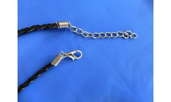 Big image big image pendantleatherclasp