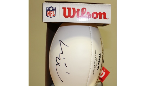 Big image tom brady football detail