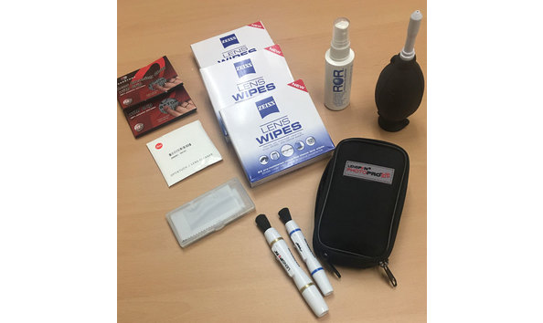Big image lens cleaning kit
