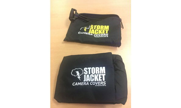 Big image storm jacket   3 sizes