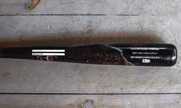 Big image holadaybat3frontclose