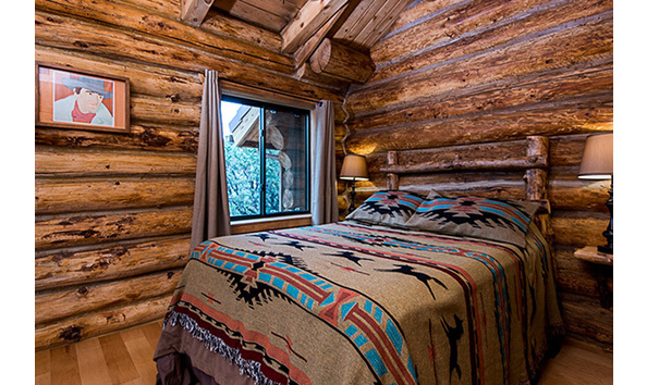 Big image upper suite main