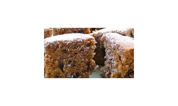 Big image boiled raison cake