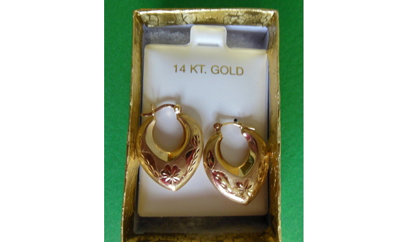 Big image 14 k gold earrings