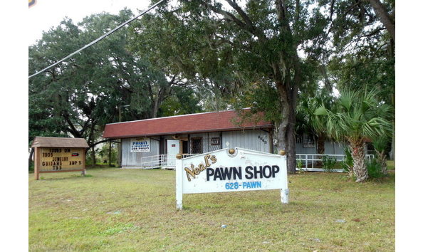 Big image neal s pawn shop 14 k earrings