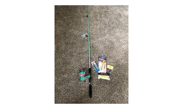 Big image auction rod   reel  2 