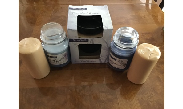 Big image auction candles