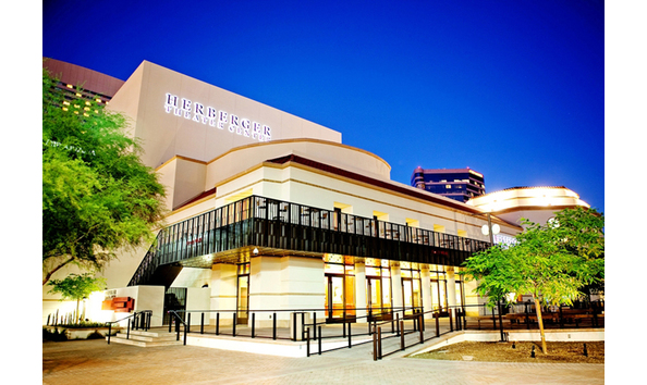 Big image 43906 6184 front of theater 3 b9310383 5056 b3a8 49f1e0a0bd0188f9