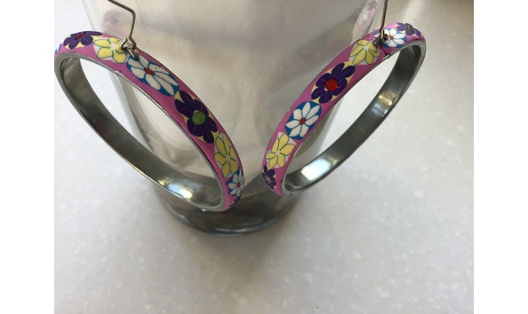 Big image auction clay earrings