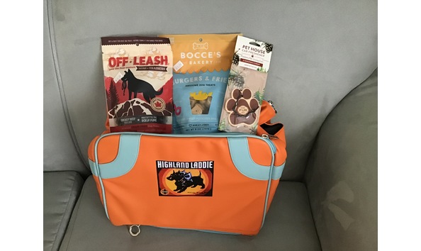 Big image auction dog carrier  2 