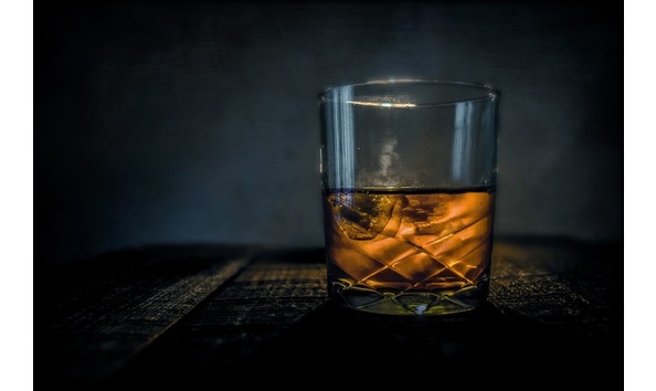 Big image bourbon glass for winter warm up