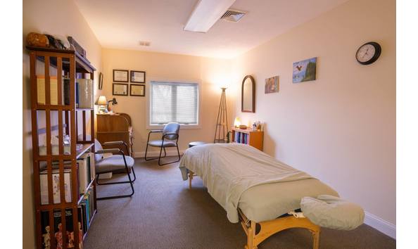 Big image rye therapeutic massage 2