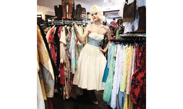 Big image cotillion bureau 1