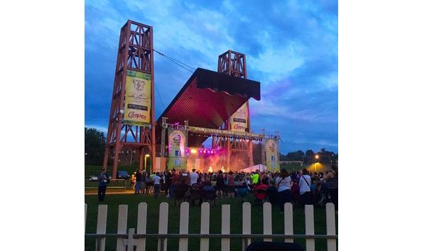 Big image irish fair tent view