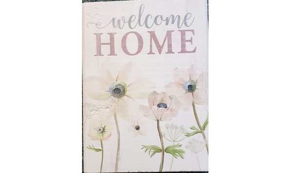 Big image welcome home sign