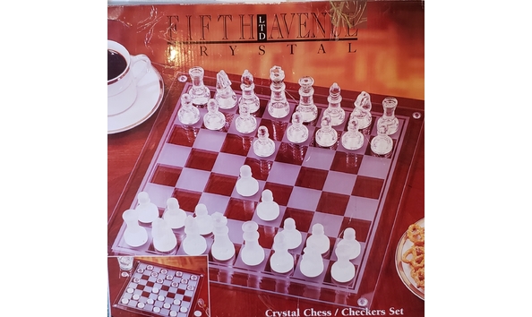 Big image crystal chess set