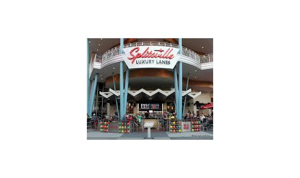 Big image splitsville luxury lanes 1