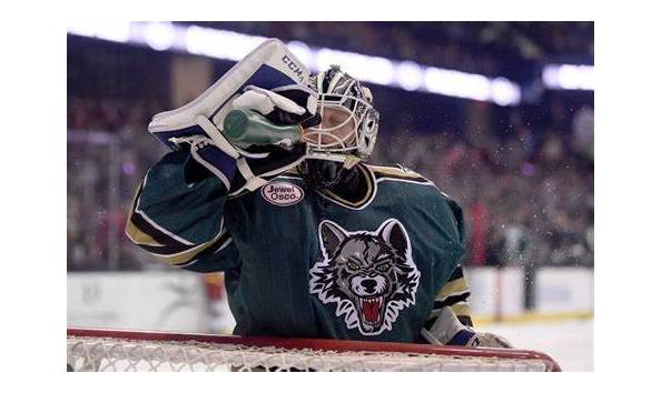 Big image wolveshockey