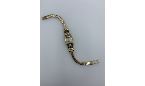 Big image gold watch