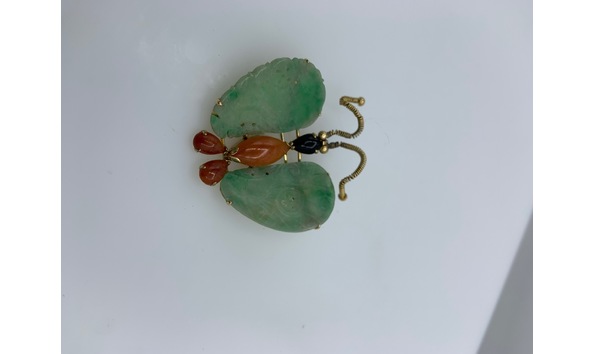 Big image jade bug pin