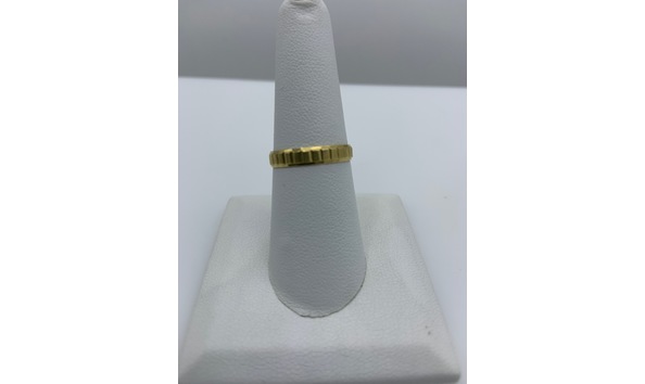 Big image 18k textured yellow gold band