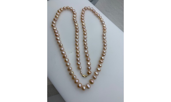 Big image 345 peach pearls