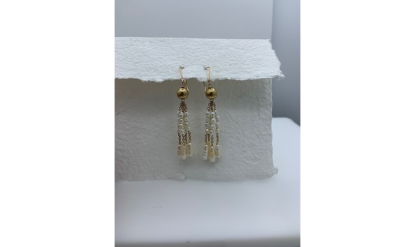 Big image 337 gold and freshwater pearl earrings