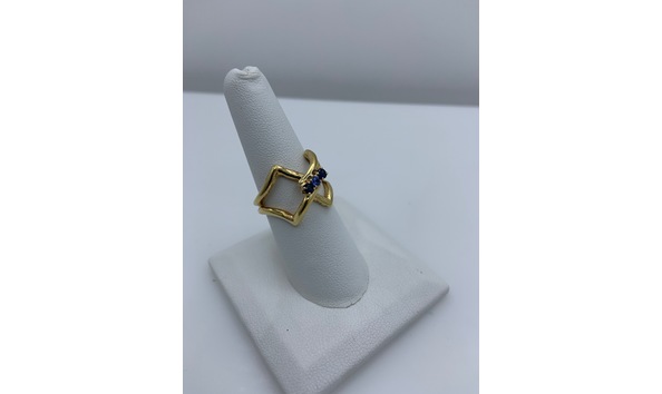 Big image 339 gold and blue sapphire ring