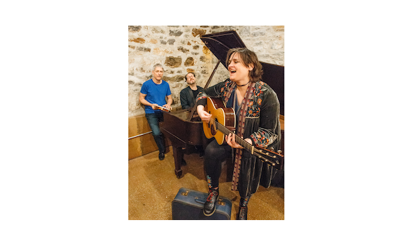 Big image peyrouxpost2