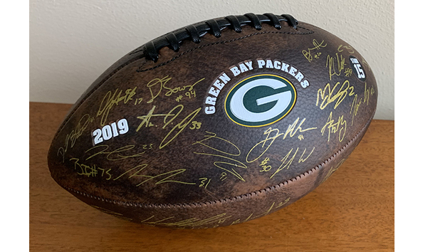 Big image  142 football 1