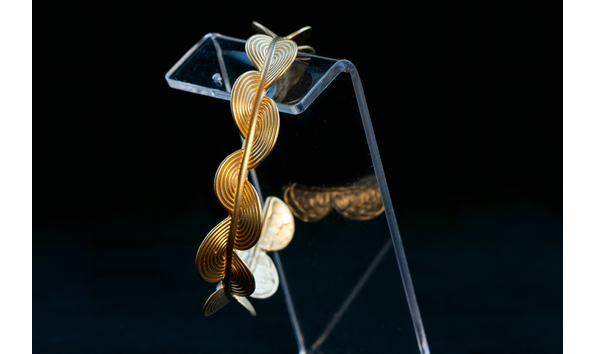 Big image j 107elinapeduzzi 2  1 