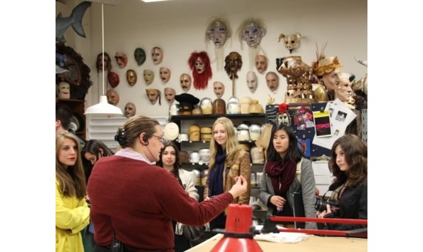 Big image mod01 c careers gallery 495x400