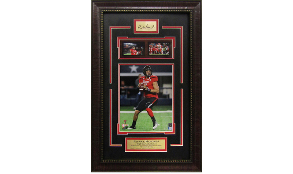 Big image sp2118 patrick mahomes guns up