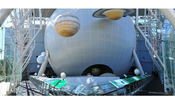 Big image rosecenter4