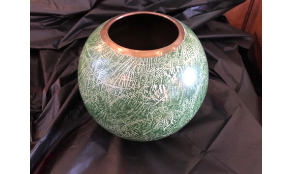 Big image green vase brass
