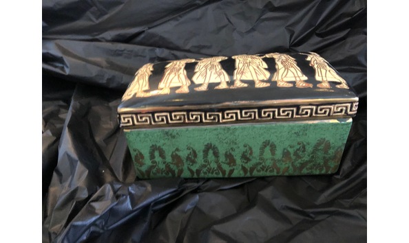 Big image greek w lid