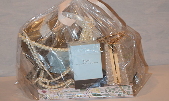 Big image something basket b