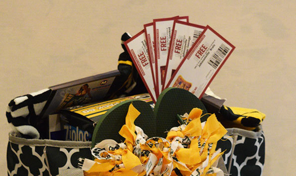 Big image packers package a