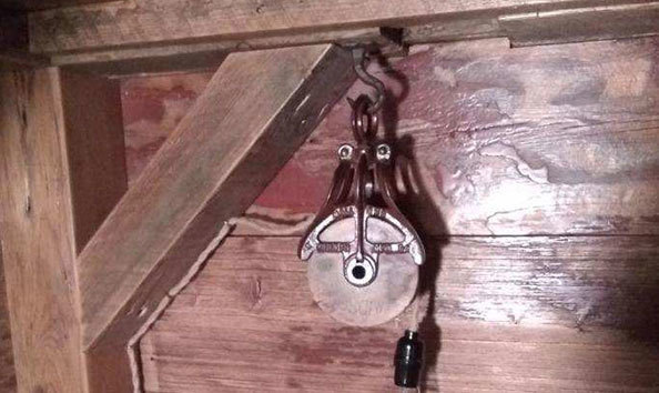 Big image barn board c