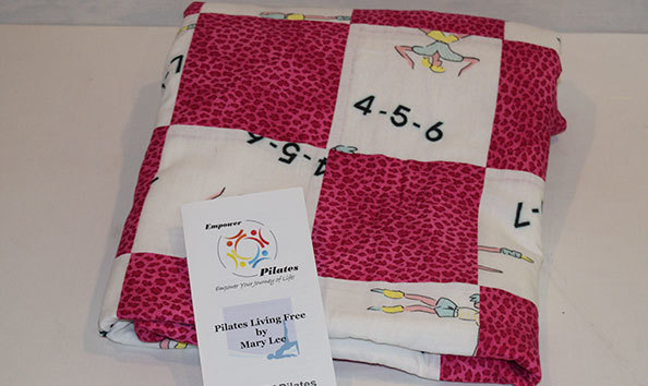 Big image fitness quilt