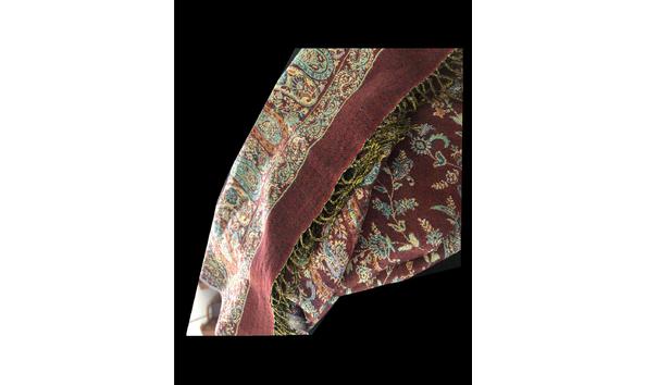 Big image pashmina closeup