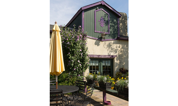 Big image 8 wine patio