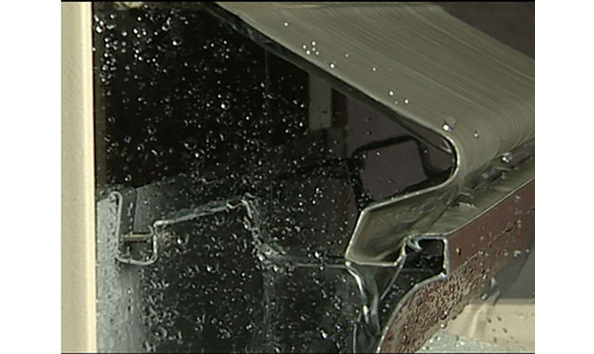 Big image guttercapimage