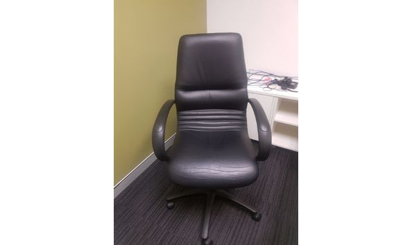 Big image office chair 1